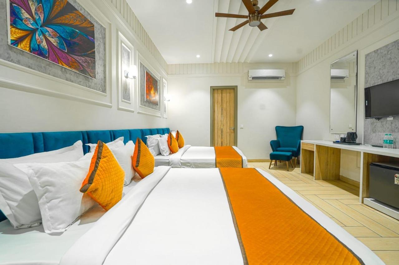 Greenwood Villa Amritsar Bagian luar foto