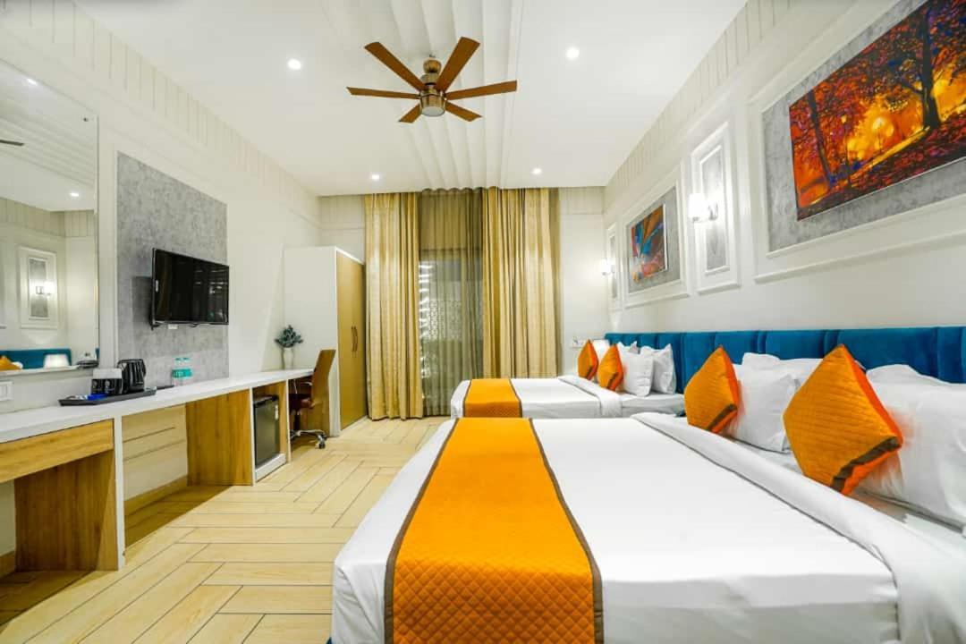 Greenwood Villa Amritsar Bagian luar foto