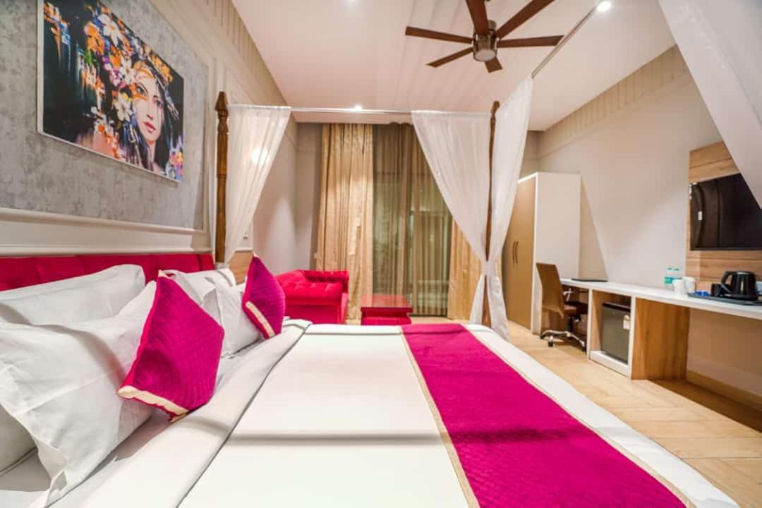 Greenwood Villa Amritsar Bagian luar foto
